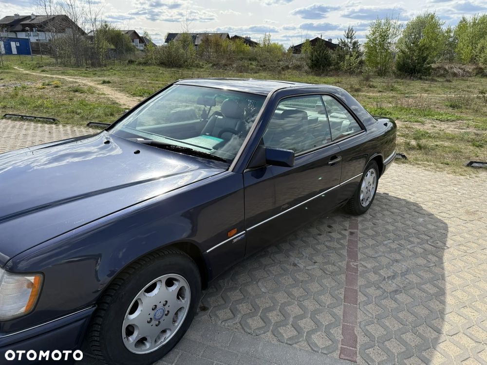 Mercedes-Benz Klasa E - 2