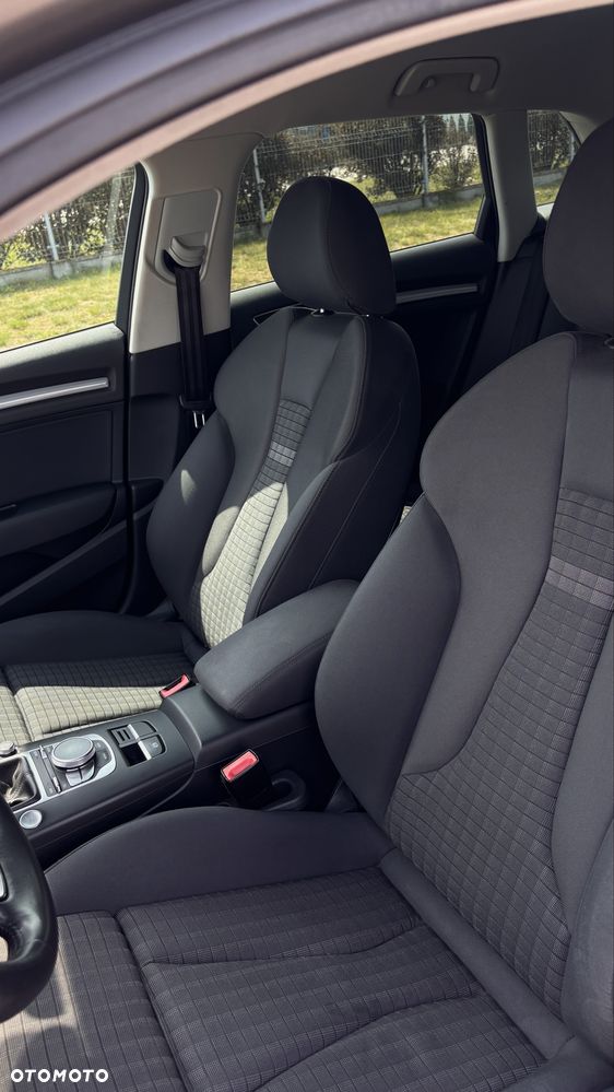 Audi A3 Sportback - 7