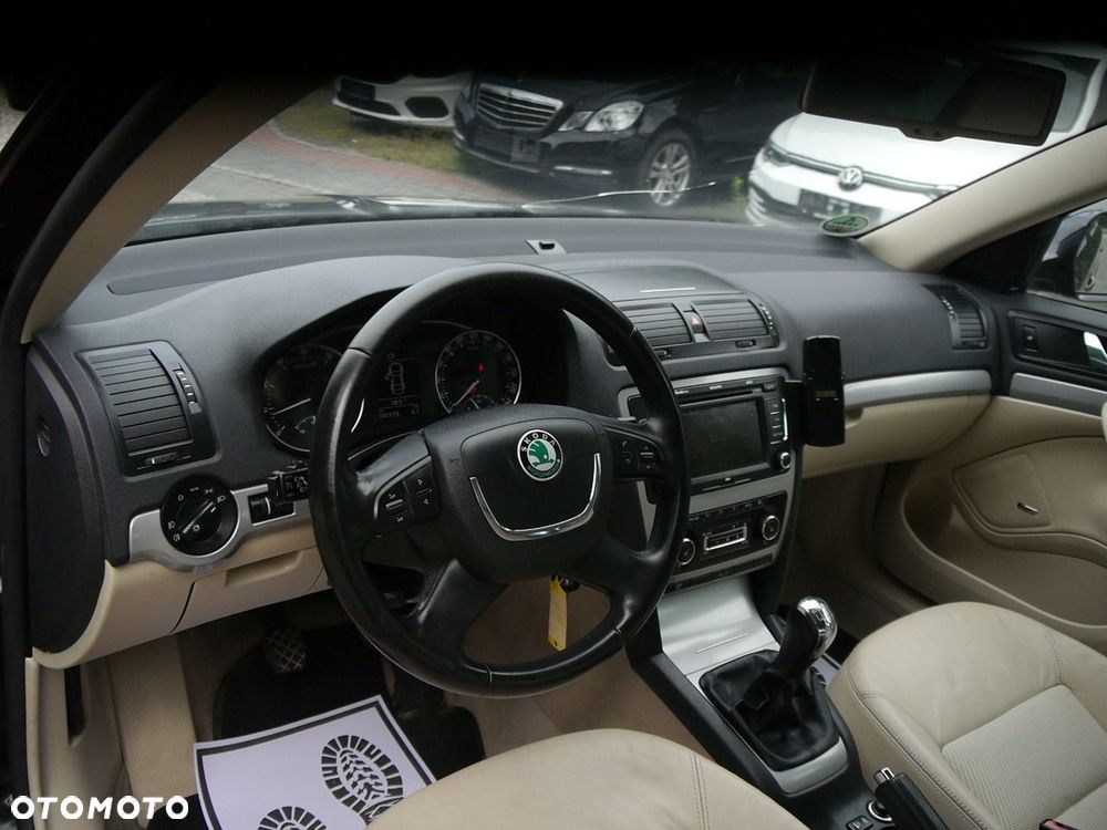 Skoda Octavia 1.8 TSI Laurin & Klement - 29