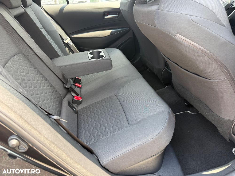 Toyota Corolla 1.8 Comfort - 18