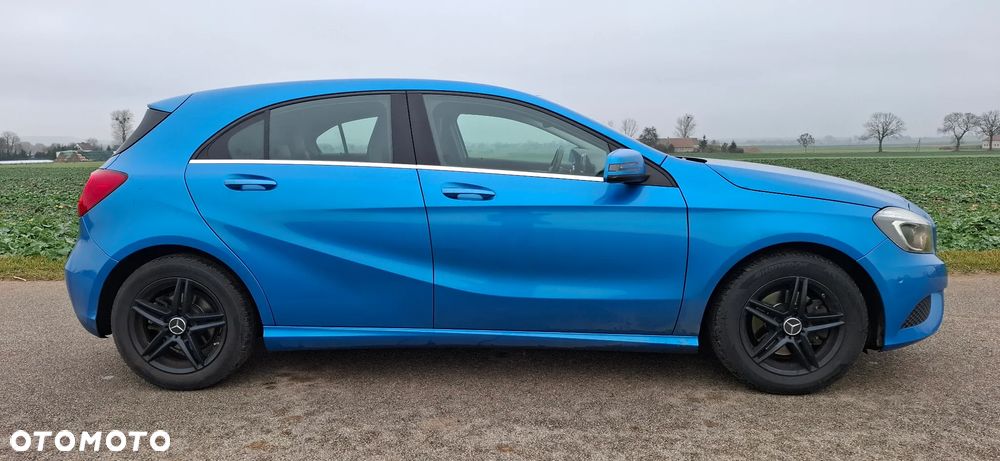 Mercedes-Benz Klasa A 180 (BlueEFFICIENCY) Style - 4