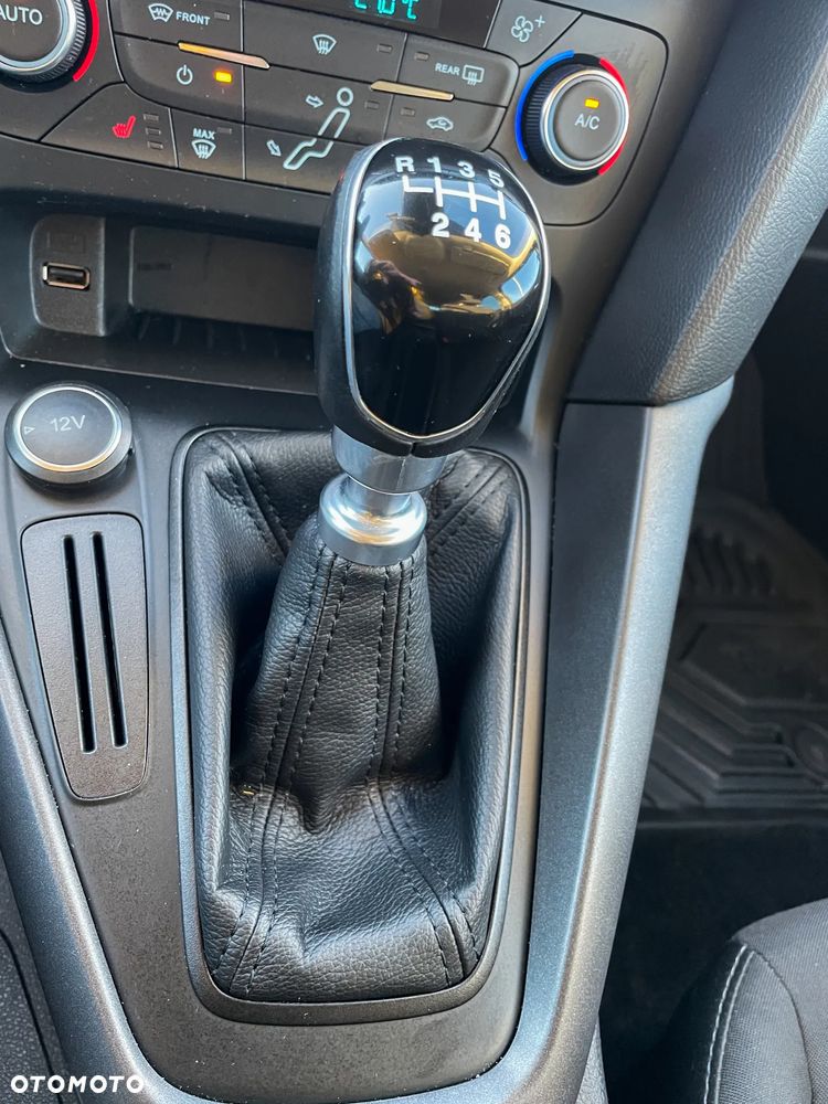Ford Focus - 19