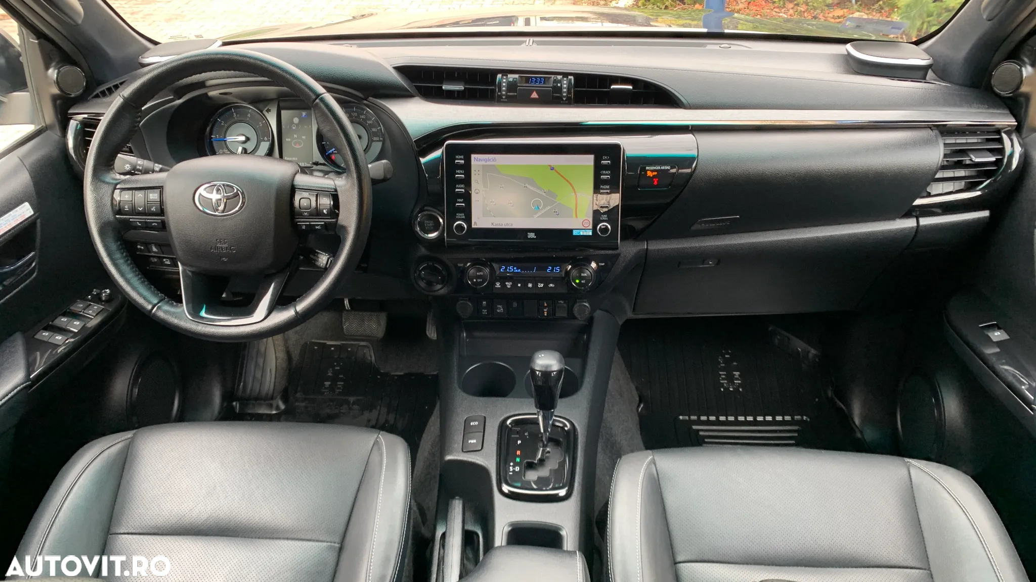 Toyota Hilux 2.8D 204CP 4x4 Double Cab AT Invincible Color Edition - 21