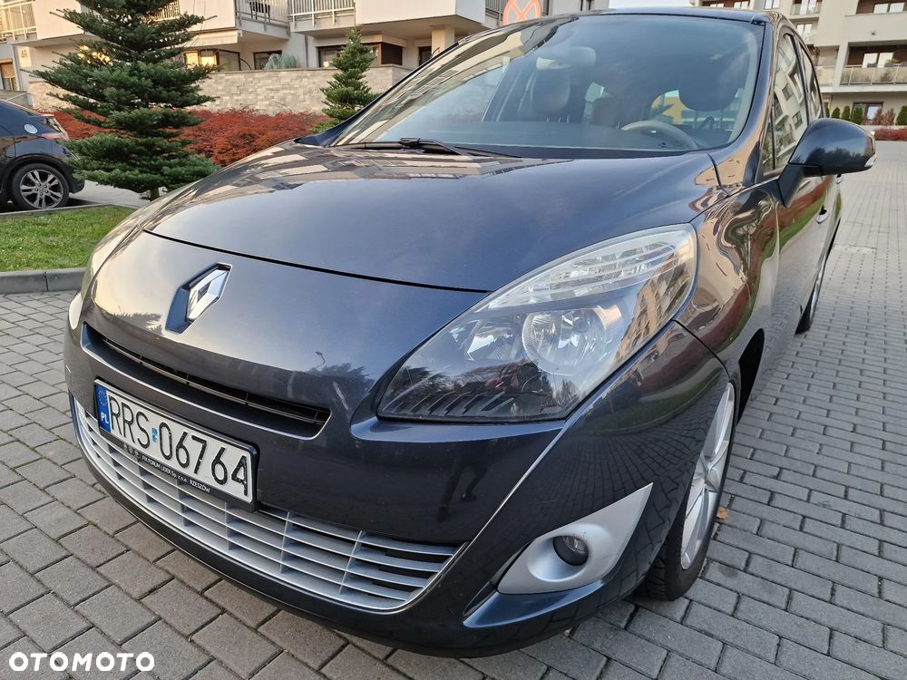 Renault Scenic - 26