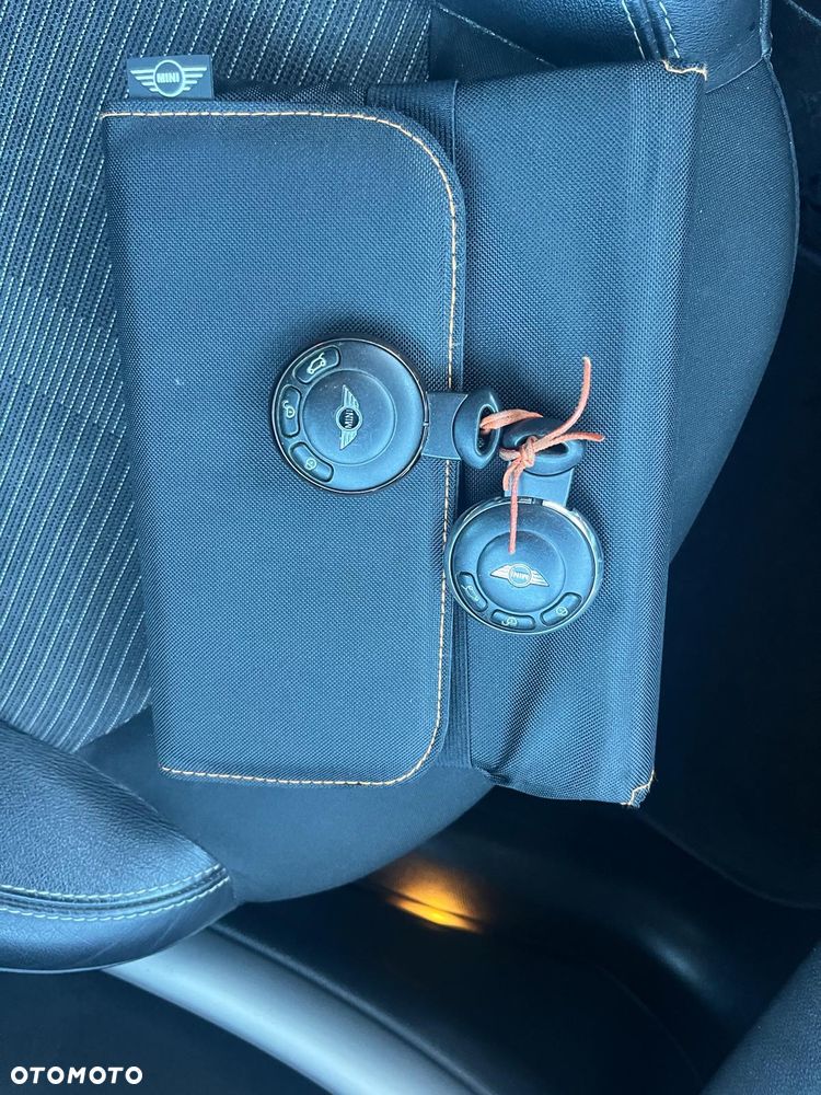 MINI Countryman Cooper Park Lane Chili - 12