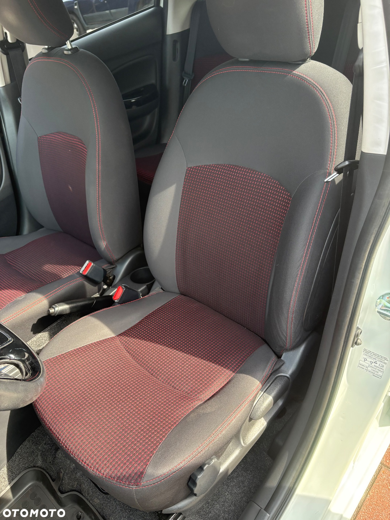 Mitsubishi Space Star 1.2 Clear Tec CVT Diamant Edition+ - 25