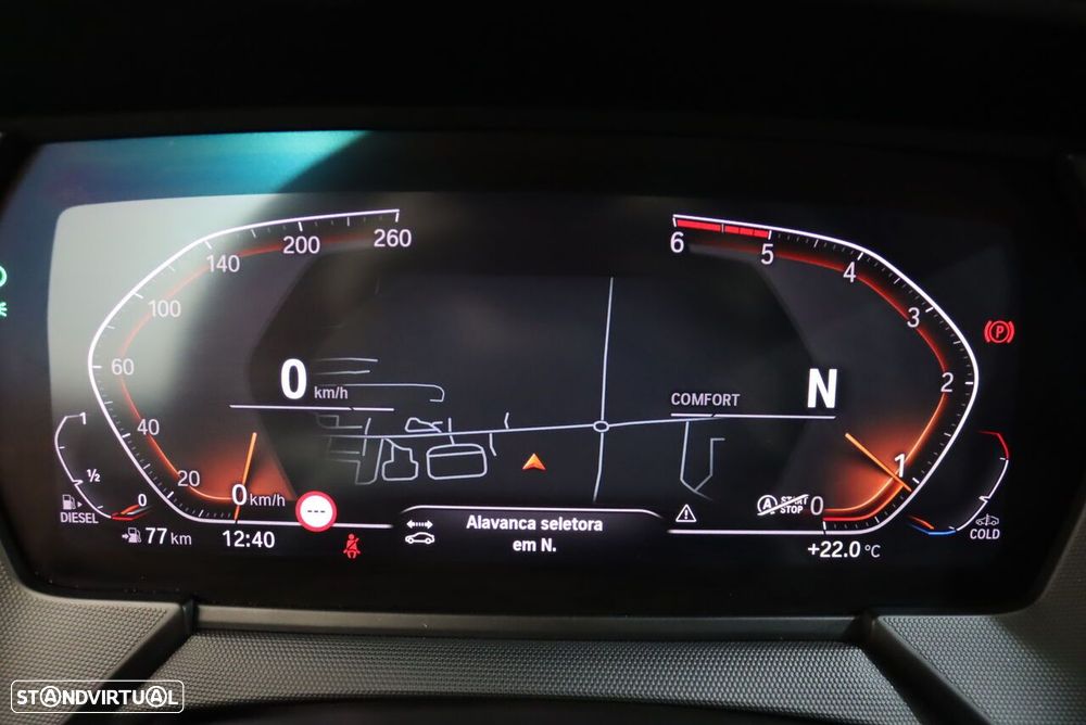 BMW 116 d Pack Desportivo M Auto - 13