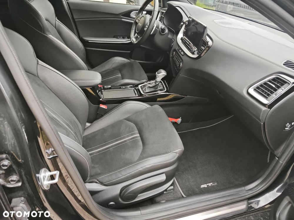Kia Ceed 1.5 T-GDI DCT7 OPF GT Line - 21