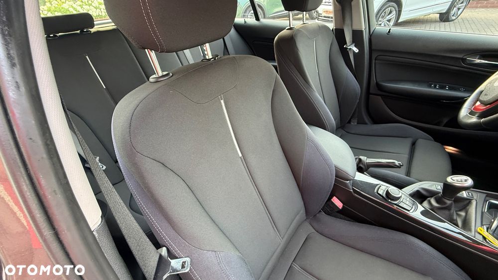 BMW Seria 1 116d EfficientDynamics Sport Line - 21
