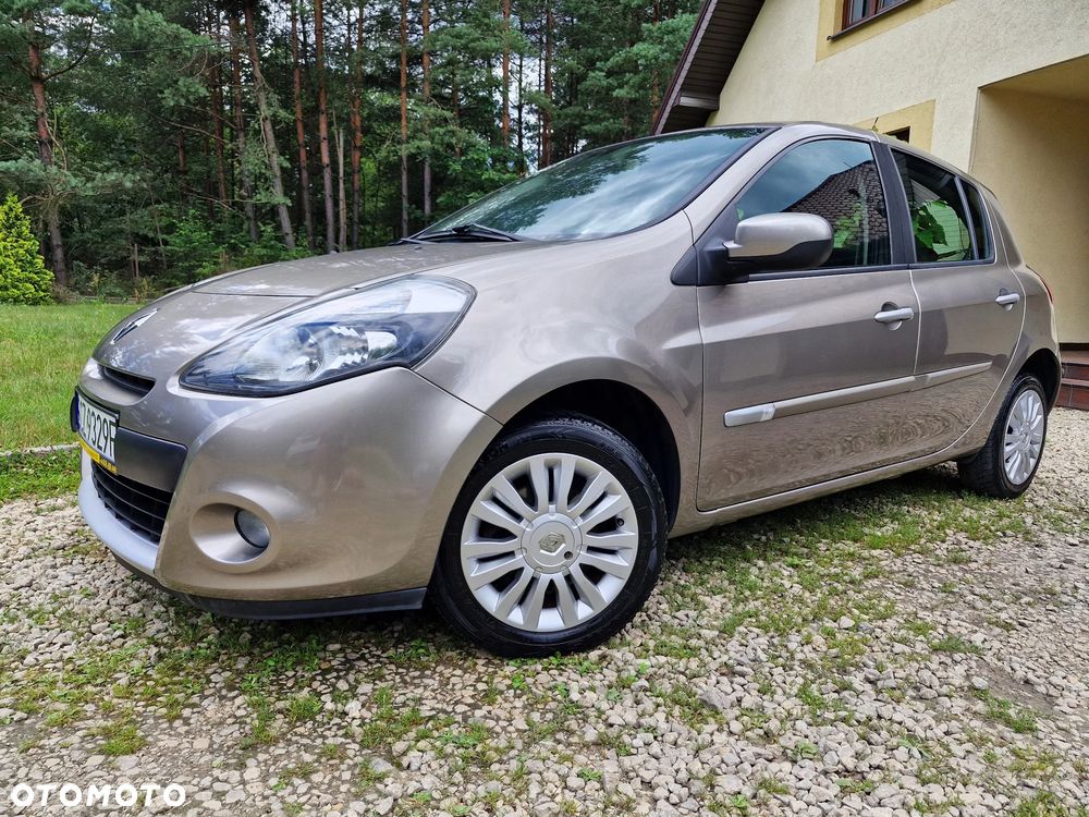 Renault Clio 1.2 16V Pack Authentique - 5
