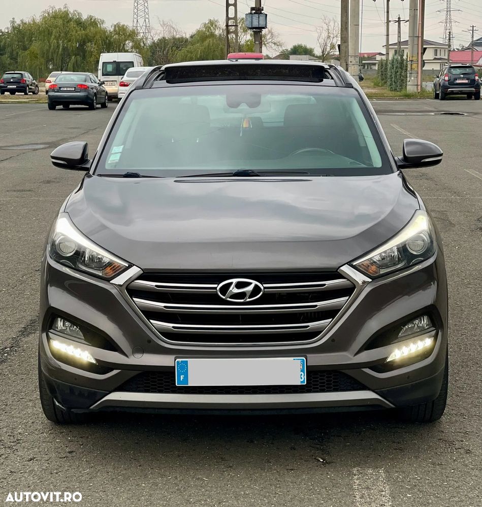 Hyundai Tucson - 2