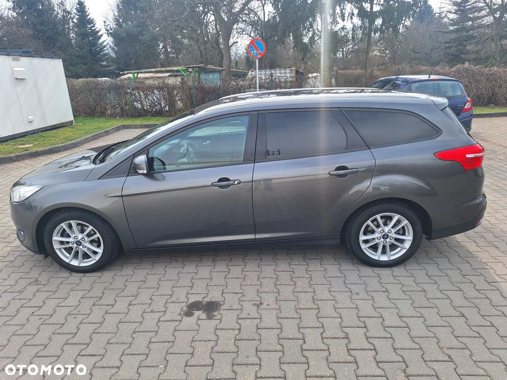 Ford Focus 1.6 Platinium X PowerShift - 6