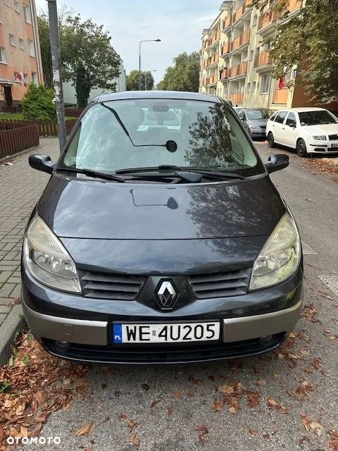 Renault Scenic 2.0 16V Dynamique - 1