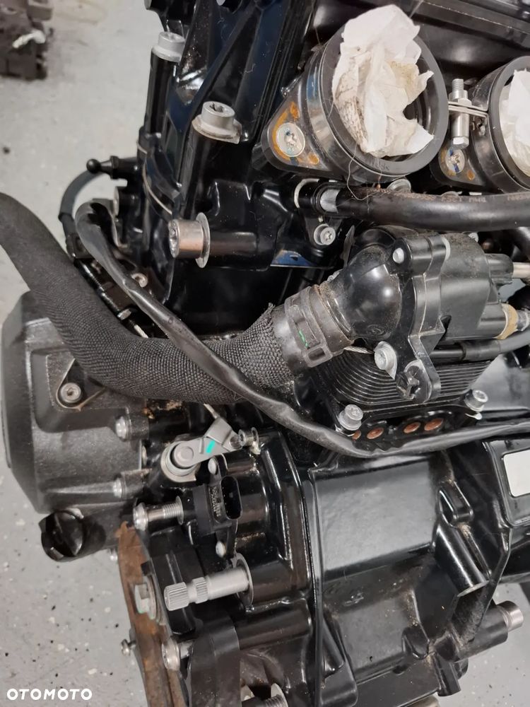 BMW F900 R XR silnik engine - 3