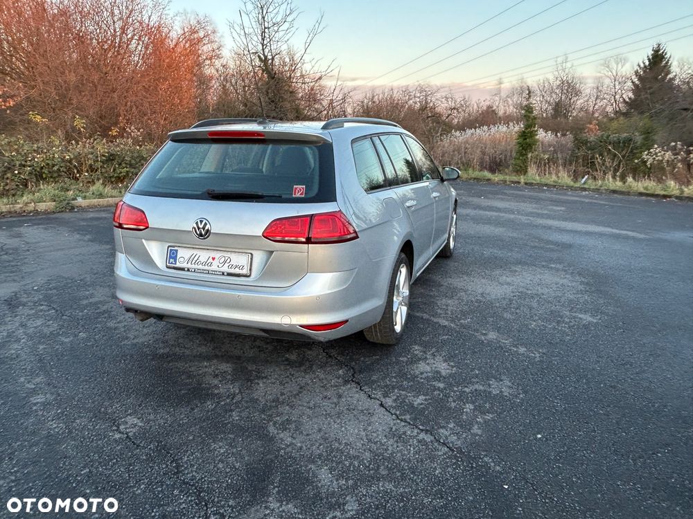 Volkswagen Golf - 26