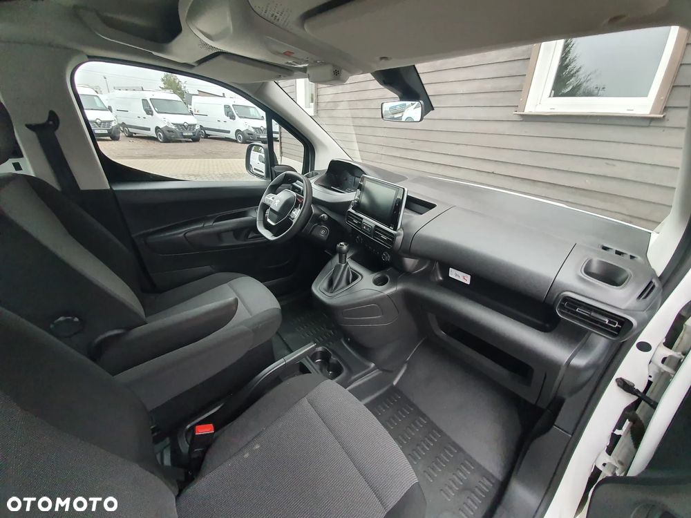 Peugeot Partner - 25