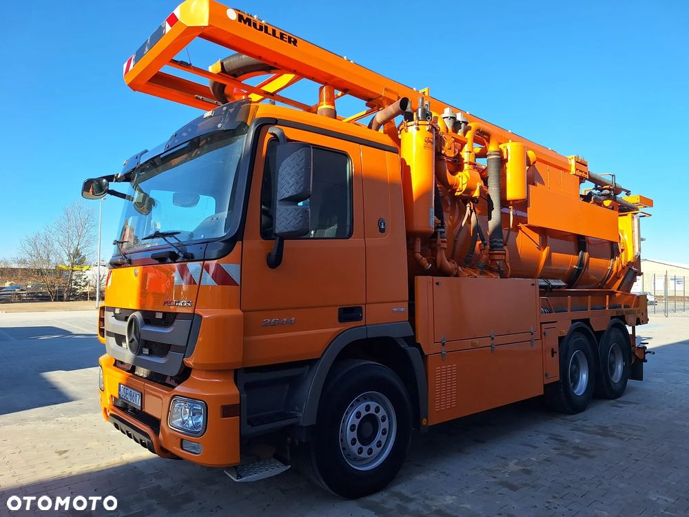 Mercedes-Benz ACTROS - 7