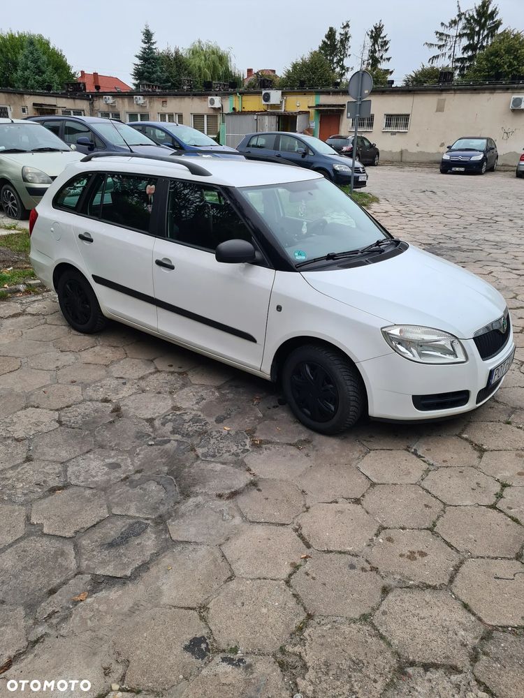 Skoda Fabia 1.2 HTP Classic - 6