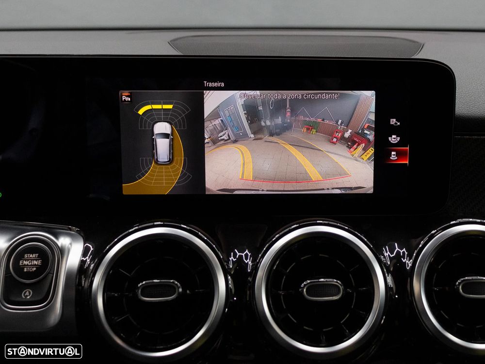 Mercedes-Benz GLB 180 d AMG Line - 33