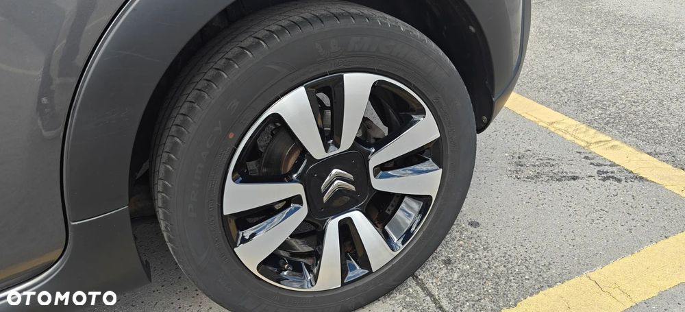 Citroën C3 1.2 PureTech Shine S&S - 8
