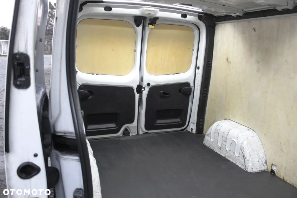 Renault Trafic L2H1 - 16