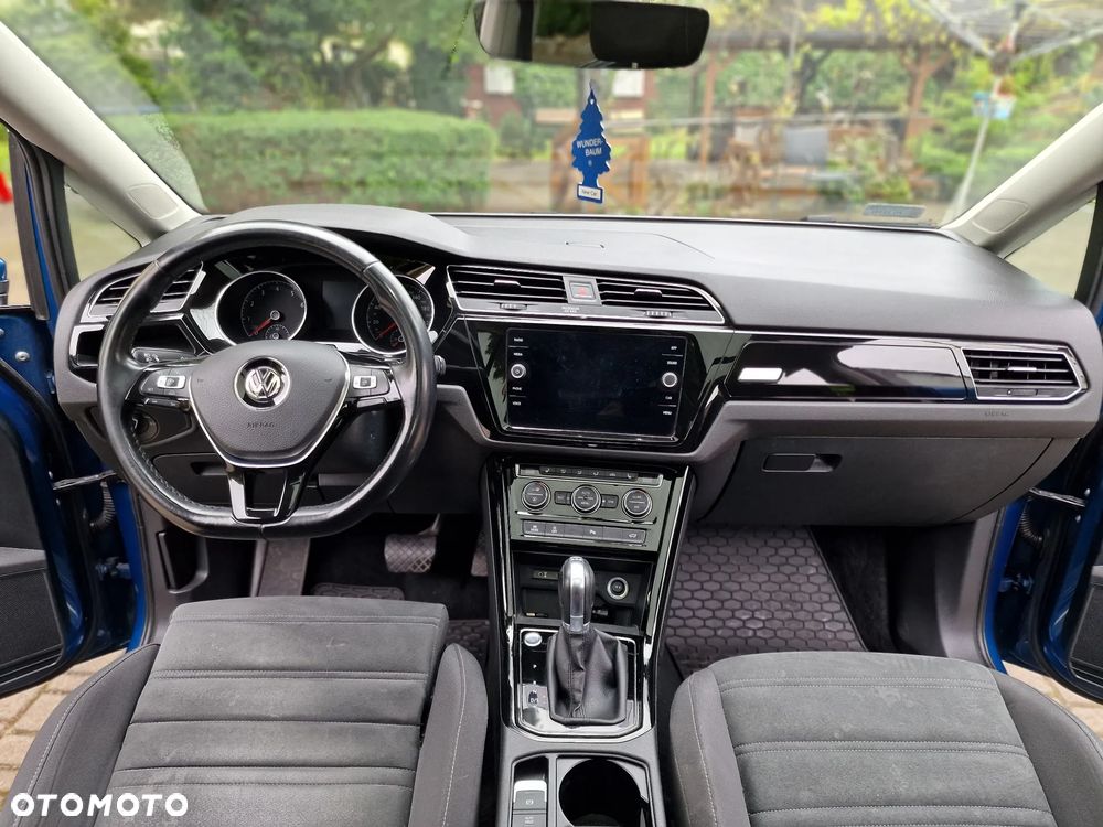 Volkswagen Touran 1.4 TSI BMT Highline DSG - 19