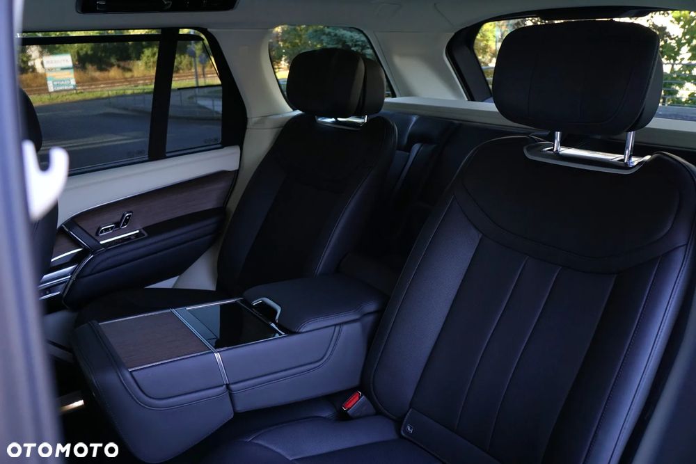 Land Rover Range Rover 3.0 P460e PHEV Autobiography - 23