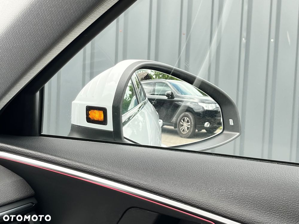 Audi A4 Limousine 35 TFSI mHEV S Line S tronic - 20