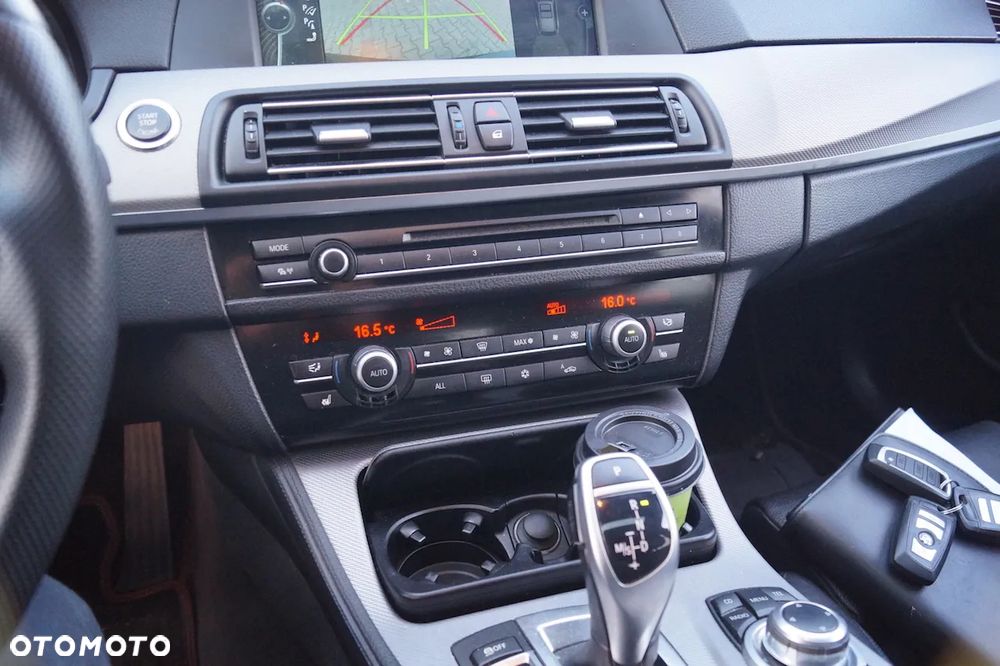 BMW Seria 5 535d - 27