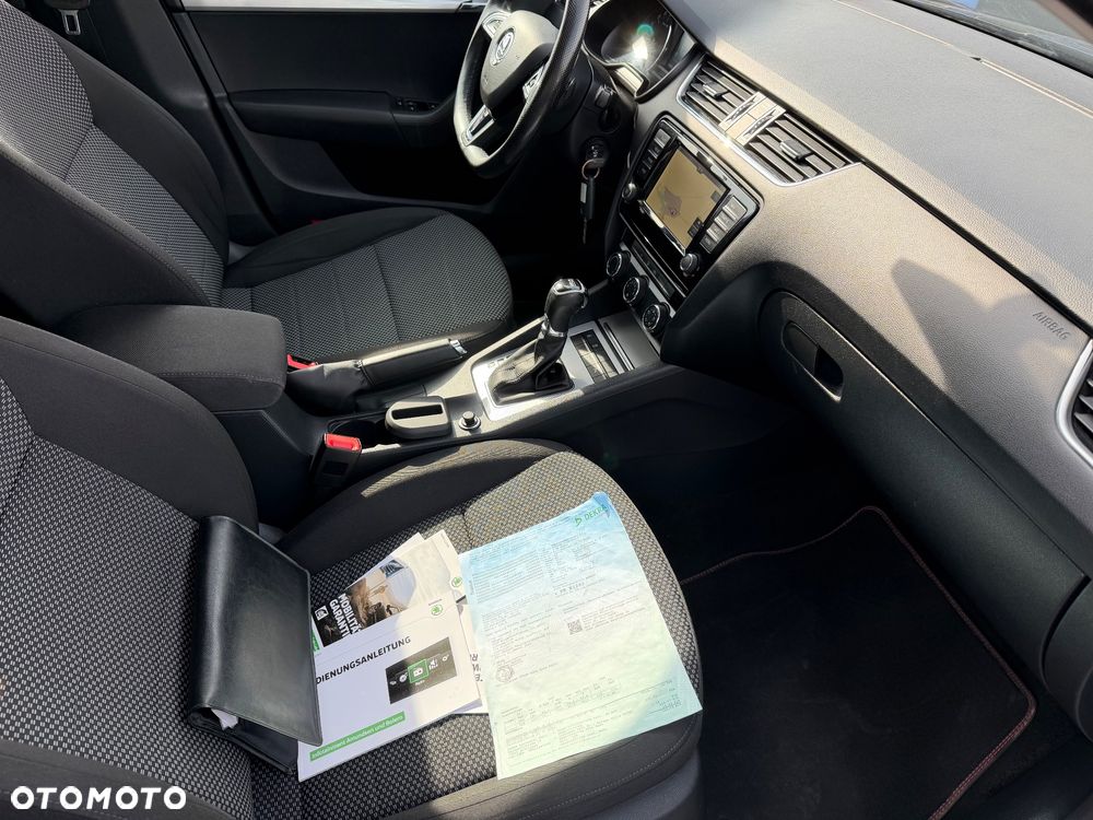 Skoda Octavia 2.0 TDI DSG Ambition - 17