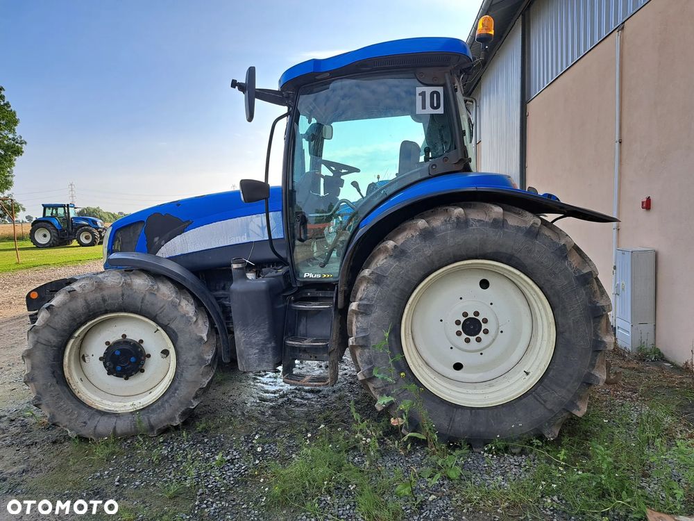 New Holland TS135A - 5