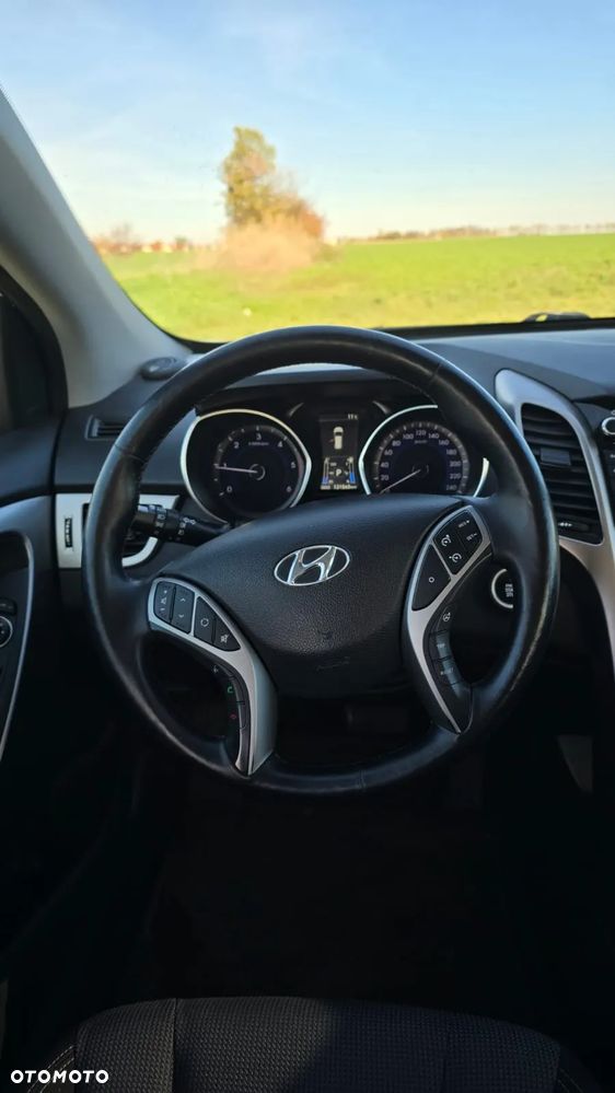 Hyundai i30 1.6 CRDi Style - 14