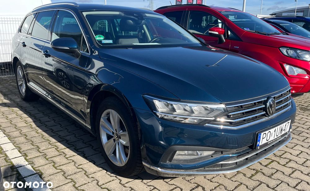 Volkswagen Passat 2.0 TDI Elegance DSG - 2