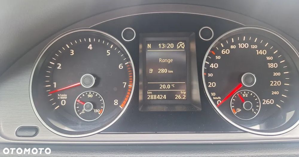 Volkswagen Passat 1.4 TSI BMT Comfortline - 13