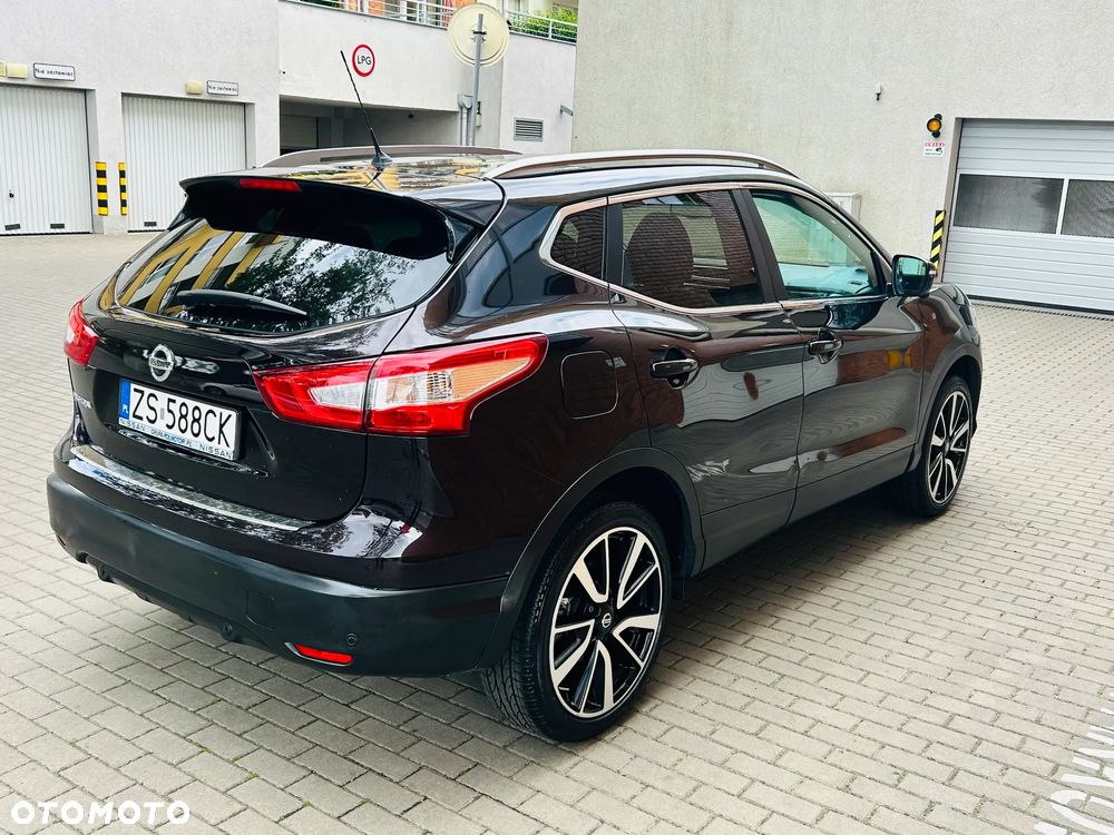 Nissan Qashqai - 11