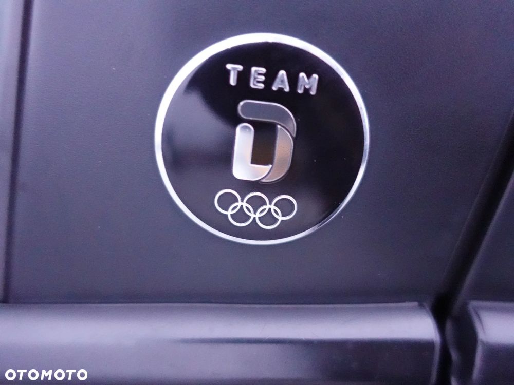 Toyota Corolla 1.8 Hybrid Team Deutschland - 2