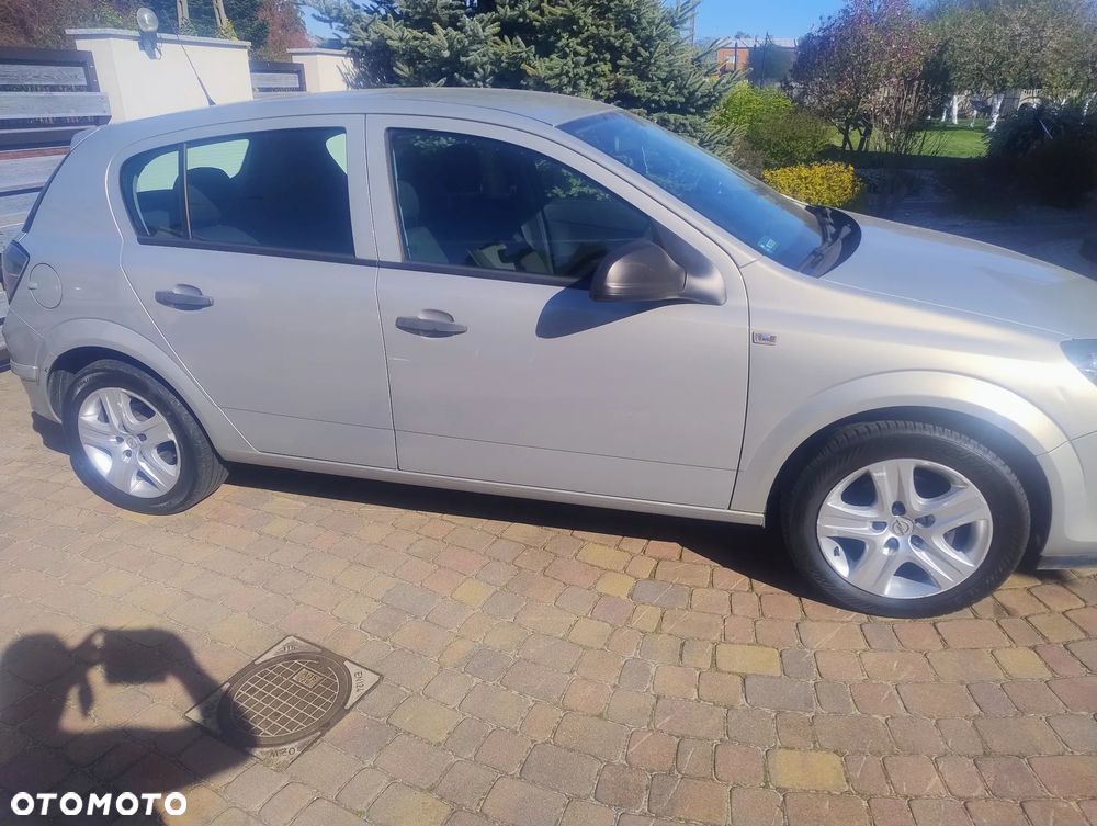 Opel Astra - 3