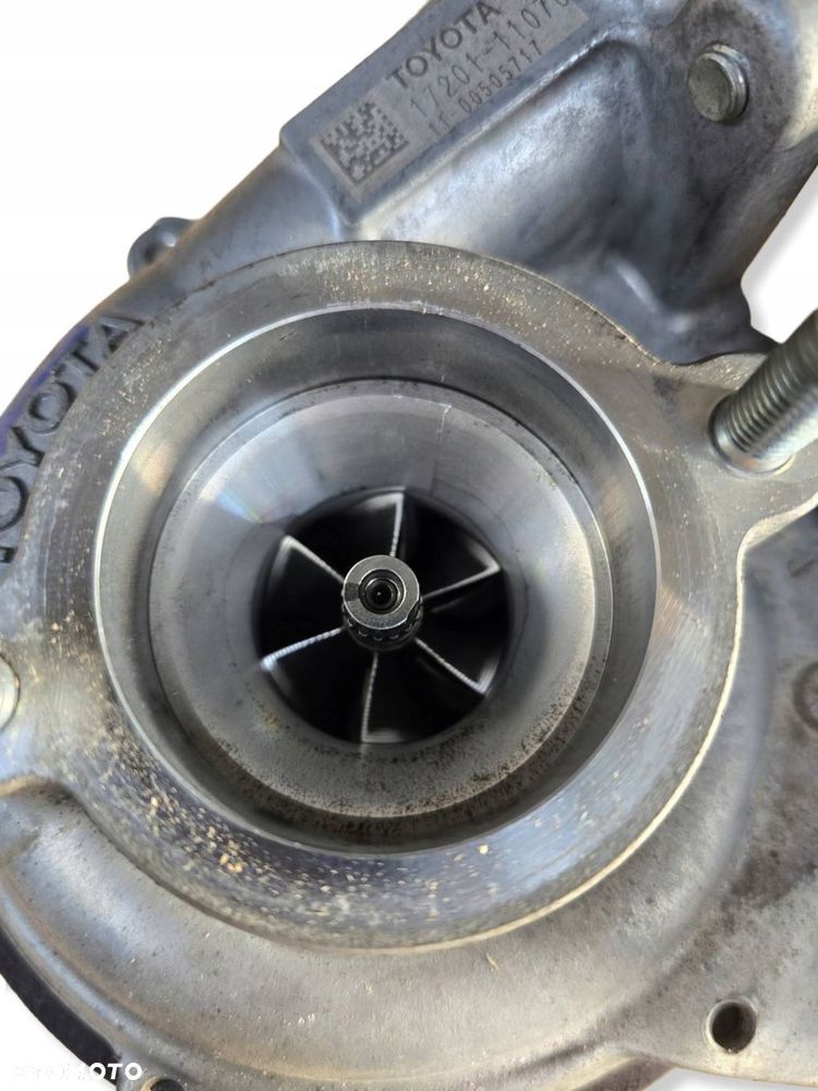 turbina turbosprężarka nastawnik 17201-11070 toyota hilux 2.5 d4d 2016-2020 - 2