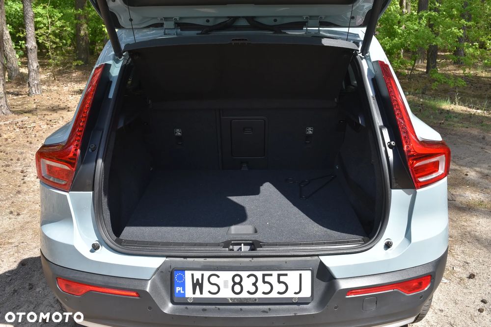 Volvo XC 40 T5 AWD Geartronic Momentum Pro - 16
