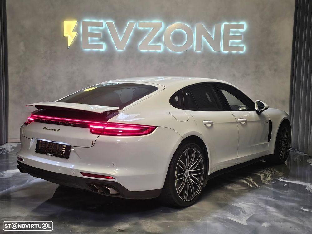 Porsche Panamera 4 E-Hybrid Executive - 7