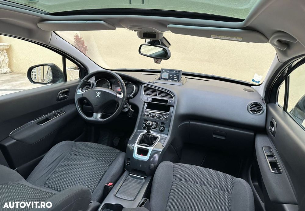 Peugeot 5008 - 6