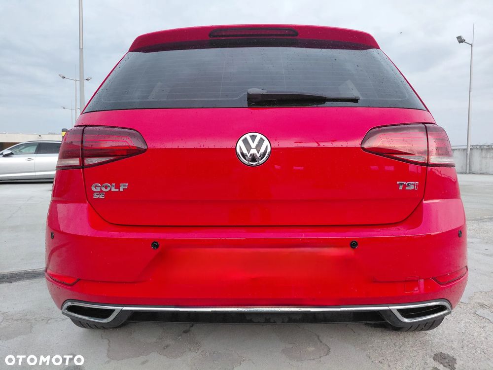 Volkswagen Golf - 23