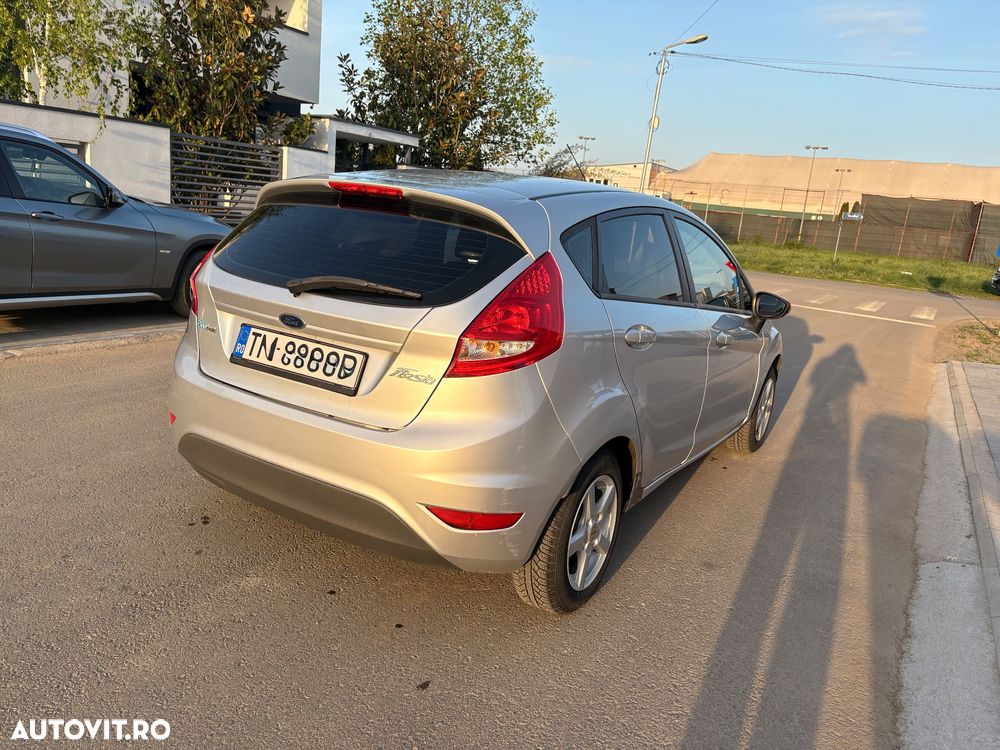 Ford Fiesta 1.6 TDCI Trend - 12