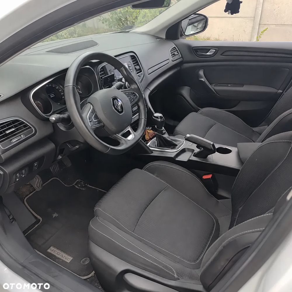 Renault Megane 1.6 SCe Limited - 4