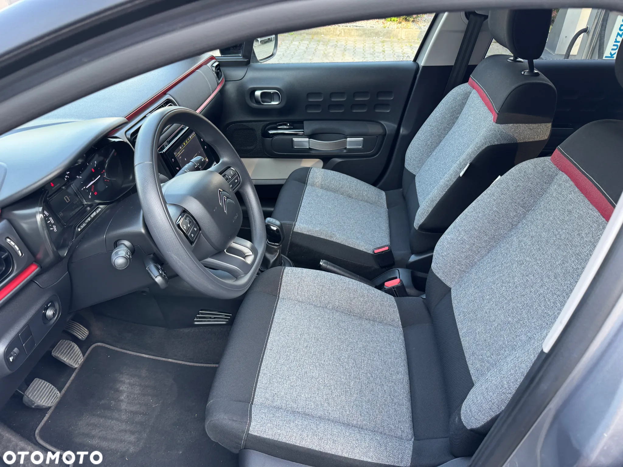 Citroën C3 1.2 PureTech C-Series - 14