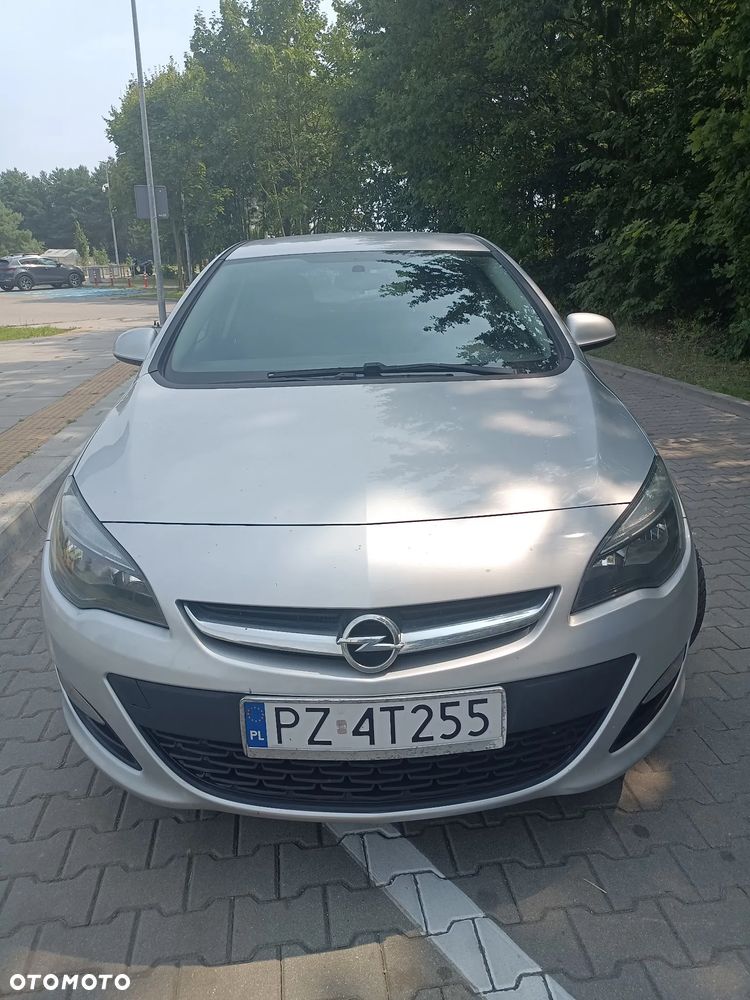 Opel Astra - 4