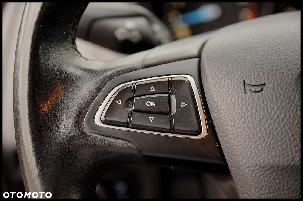 Ford Focus - 8