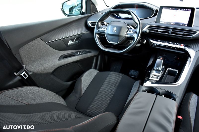 Peugeot 3008 1.6 BlueHDI S&S EAT6 Active - 16