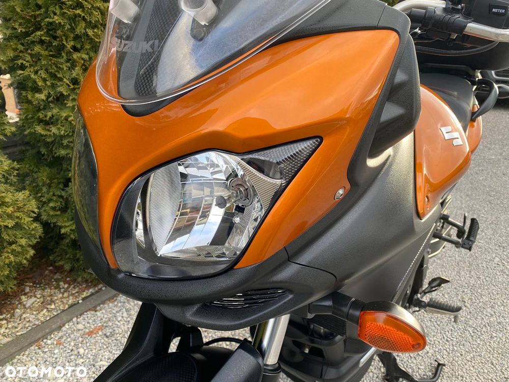 Suzuki V-STROM - 31