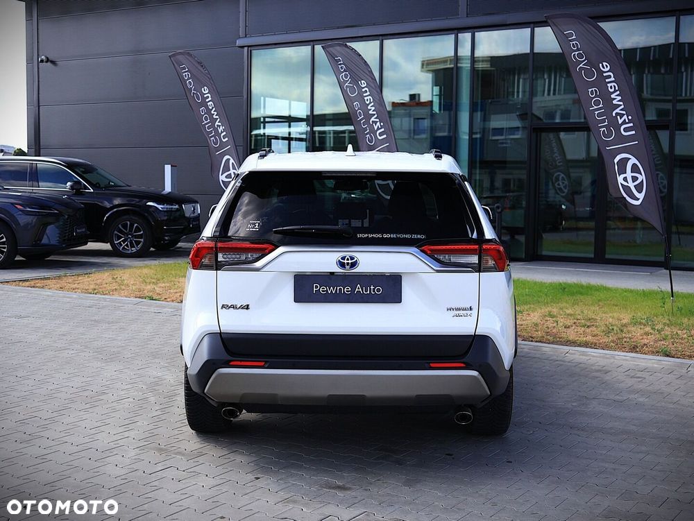 Toyota RAV4 - 5